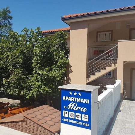 Apartmani Mira Klenovica Eksteriør bilde