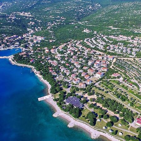 Apartmani Mira Klenovica Eksteriør bilde